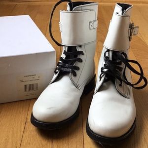 Dorateymur white leather combat boots